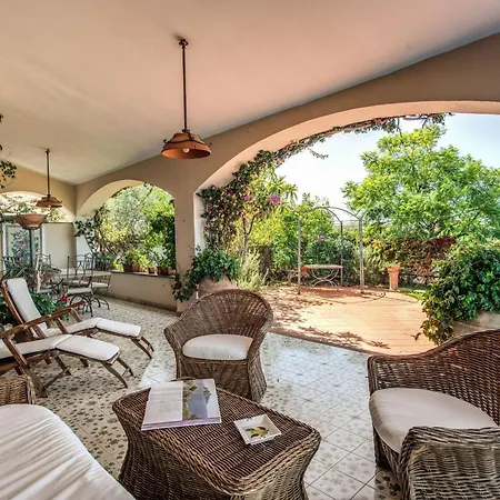 Villa Solaria With Private Pool *